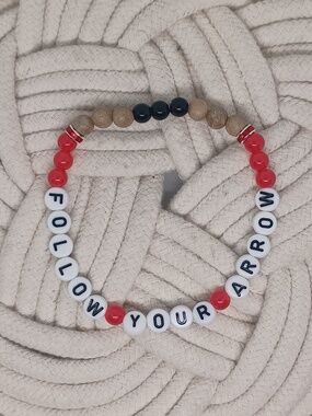 Kacey Musgraves- Middle of Nowhere Tour- Follow Your Arrow Bracelet